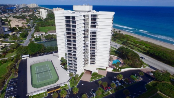 Admirals Walk - Florida Waterfront Condos